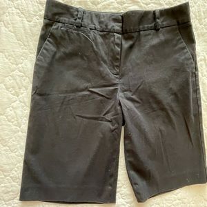 Talbots Black Bermuda Shorts Size 2 Cotton Spandex